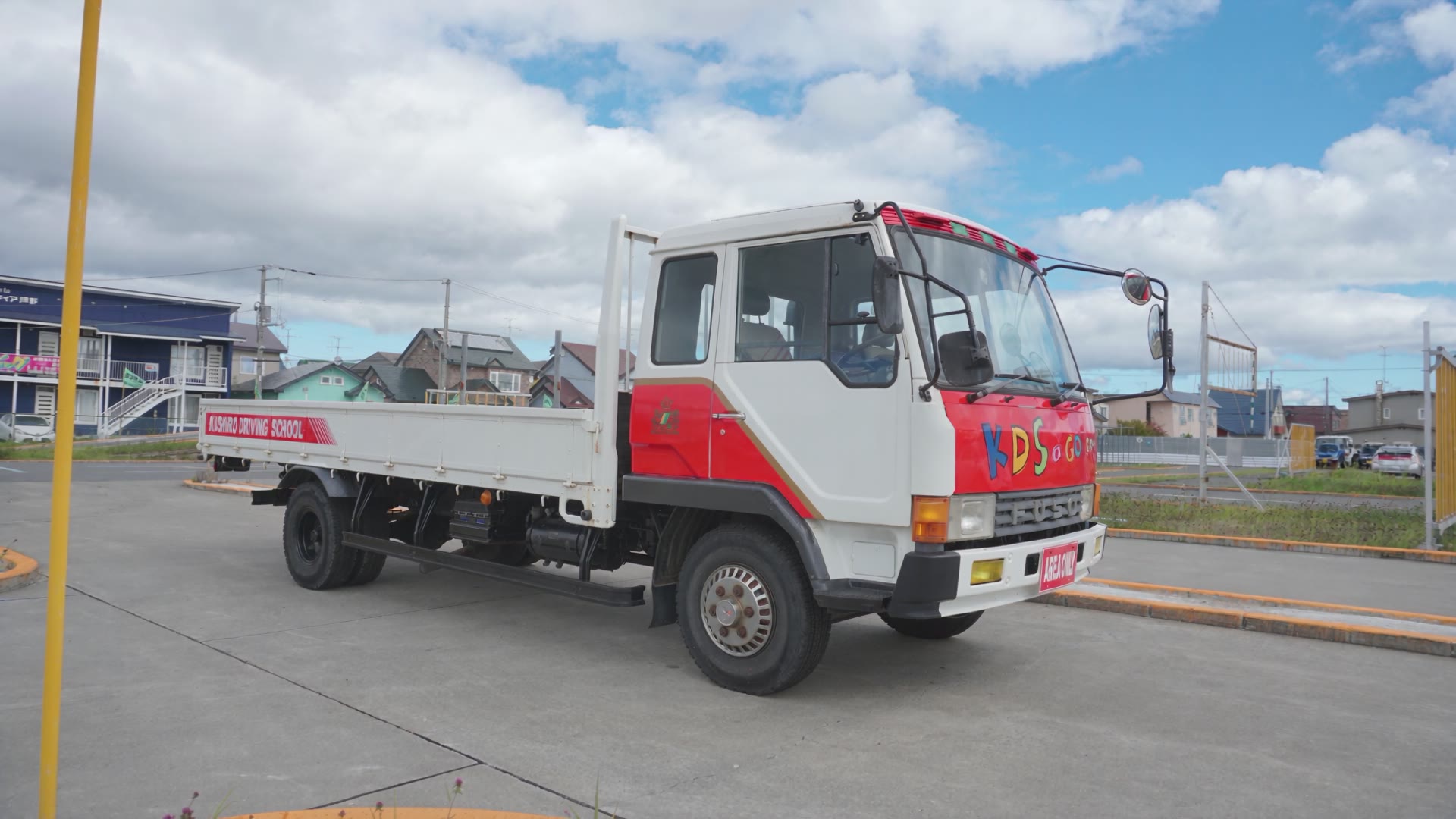 中型自動車