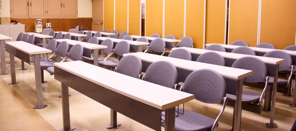 第2学科教室